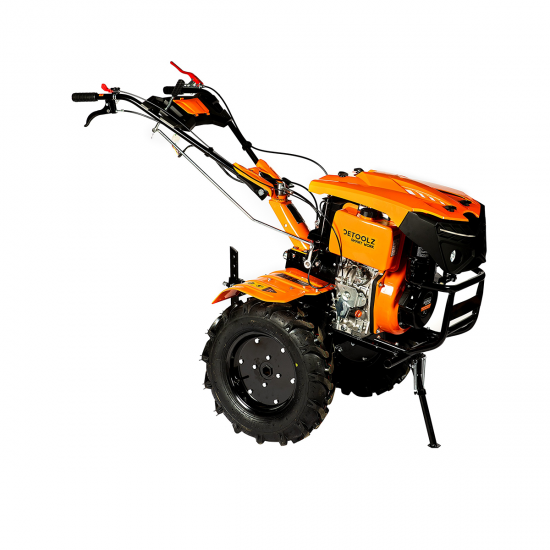 Motocultor, Detoolz, motorina, 11 CP, motor 4 timpi, 418 CC, 3 viteze, pornire electronica, capota cu faruri, latime maxima de lucru 115 cm, adancime maxima de lucru 10 cm, freze segmentabile cu discuri laterale, roti 500-12